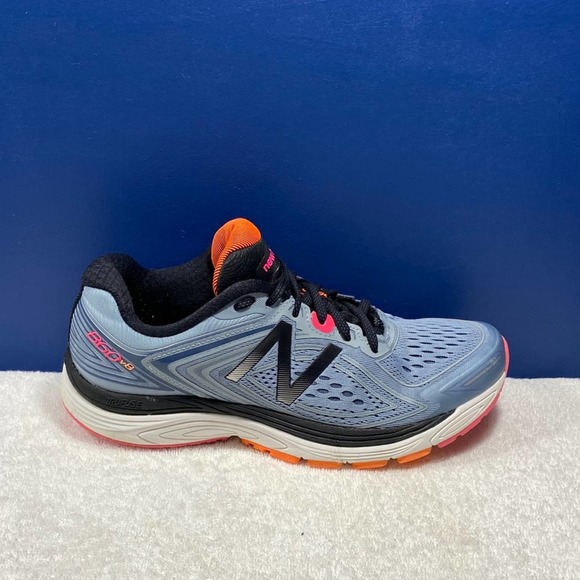New Balance‎ 860v8 Running Shoe Women’s  Sz 9.5 - Picture 3 of 8